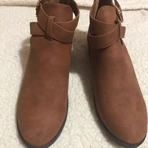 brown Boots